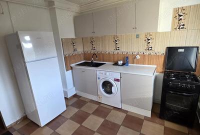 Apartament cu 2 camere decomandat în Central - 4