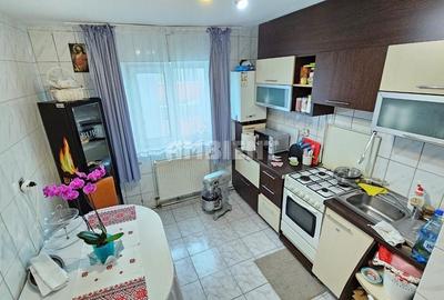 Apartament cu 3 camere decomandat, mobilat în Central - 5