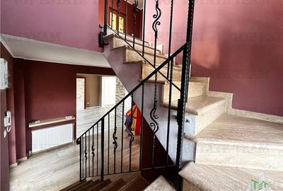 Vila din caramida 4 dormitoare, 170 mp utili, teren 335 mp,   Lumina - 17