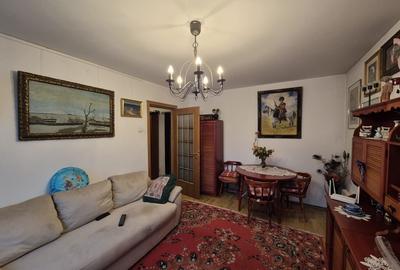 Apartament cu 4 camere decomandat în Păcii - 3