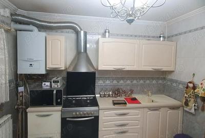 Apartament cu 4 camere decomandat în Colentina - 6