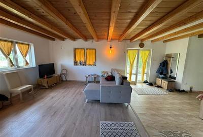 Casa demisol + parter de vanzare in Sat Vadu Rosca - Vulturu - 5