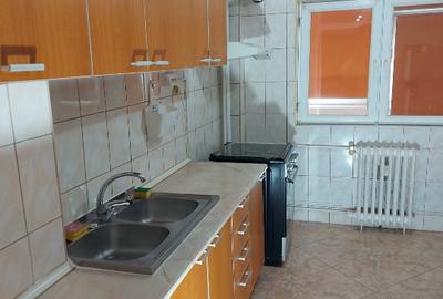 Proprietar inchiriez 2 camere zona Obor metrou - 2