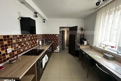 Casă cu 4 camere în Central - 1