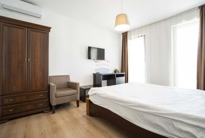 Casă individuală cu 10 camere cu Teren 925 Mp în Nufărul - 34