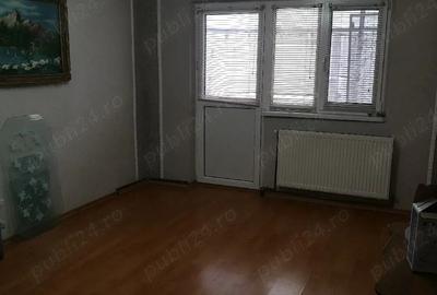 Apartament cu 3 camere decomandat în 1 Decembrie - 3