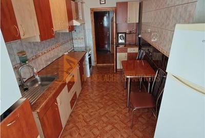 Apartament 3 camere decomandat confort 1 in zona Centru - 7