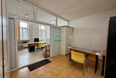 Cabinet medical de inchiriat de 57 mp, aflat in Centru - Reghin - 1