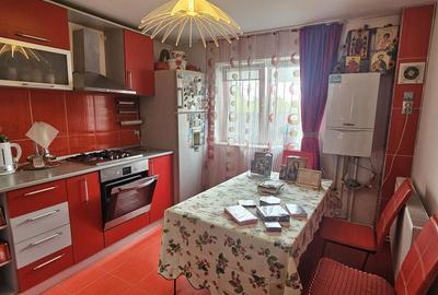 Casă cu 3 camere în Central - 8