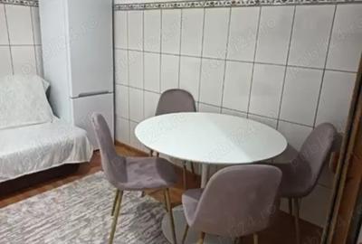 Inchiriere apartament 2 camere Rovine - 5