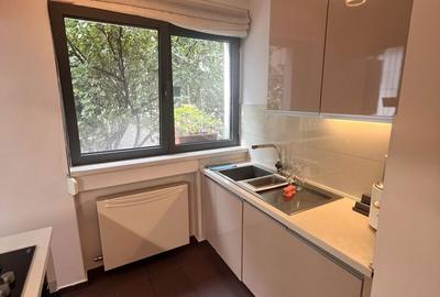 Apartament cu 4 camere în Primăverii