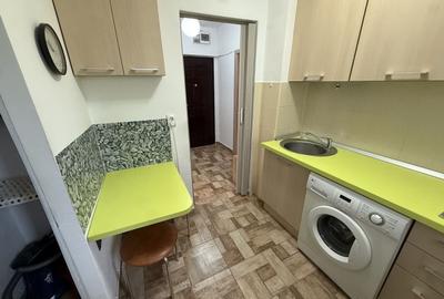 Garsoniera Piata Dorobanti - Colegiul Național Ion Luca Caragiale - 5