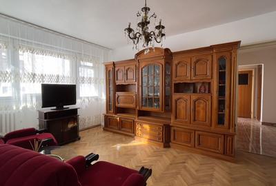 Apartament cu 3 camere semidecomandat în Bucur Obor - 3