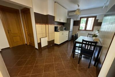 Apartament cu 3 camere decomandat în Decebal - 6