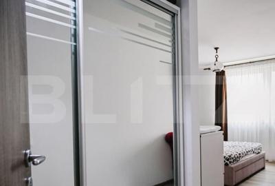 Apartament LUX decomandat cu 3 camere, 94 mp, in Tractorul - 7