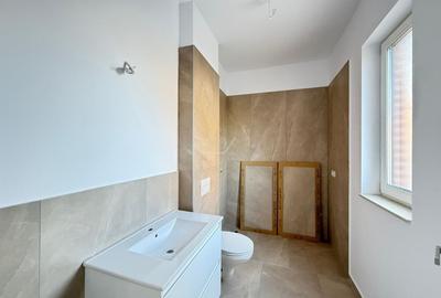 Duplex cu 4 camere cu Canalizare în Braytim - 8