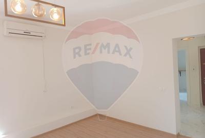 Apartament superb, 3 camere,ULTRACENTRAL,complet renovat!!!! - 23