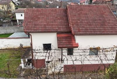 Casă cu 3 camere în Central - 6