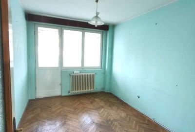Apartament cu 3 camere decomandat în Călărași - 6