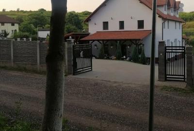 Casă cu 4 camere în Exterior Vest - 4