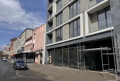 Spațiu comercial, de 150 mp, în Central - 1