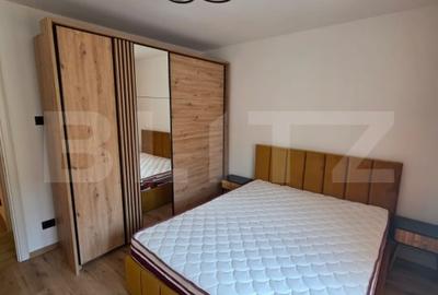 Apartament de vanzare, cu 2 camere, 56 mp, zona Independentei - 2