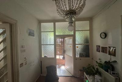 Casa de I 7 camere I 1 Mai - 4