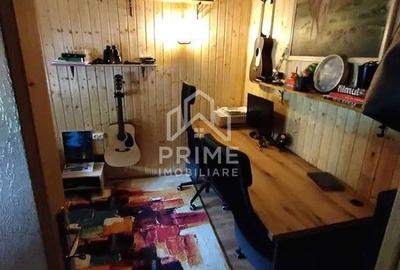 Casă cu 4 camere cu Teren 1300 Mp în Central - 2