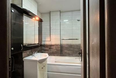 Apartament cu 4 camere decomandat în Central - 4