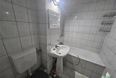Apartament cu 2 camere decomandat în Tomis Nord