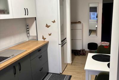 Apartament cu 3 camere decomandat în Est - 2