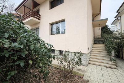 Casă individuală cu 7 camere cu Canalizare în Aviatorilor - 13