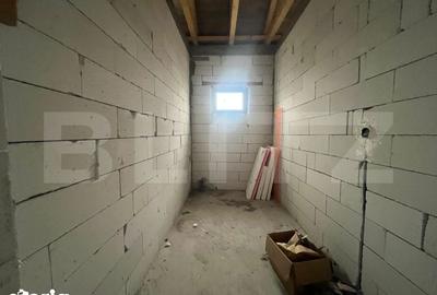 Casă cu 3 camere cu Teren 450 Mp în Malu Mare - 5