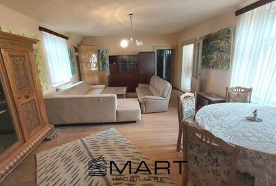 Casă individuală cu 5 camere cu Canalizare în Central