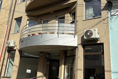 Spațiu comercial, de 30 mp, în Central - 1
