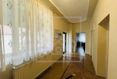 Casa individuala 4 camere, pod, curte 463 mp, pivnita - Apoldu de Jos - 9