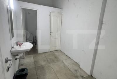 Spațiu comercial, de 69 mp, în Central - 1
