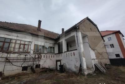 Casă cu 2 camere cu Teren 350 Mp în Livezile - 2