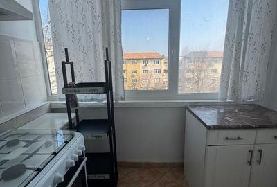 Apartament cu 3 camere în Uiești - 4