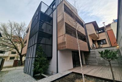 Apartament cu 3 camere semidecomandat în Dorobanți - 14