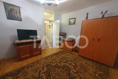 Apartament cu 2 camere semidecomandat, mobilat în Central - 2