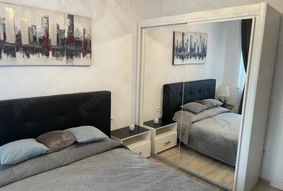 Apartament cu 2 camere decomandat în Tractorul - 8