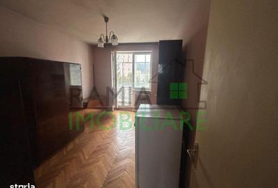 Apartament cu 4 camere semidecomandat, mobilat în Dârste - 11