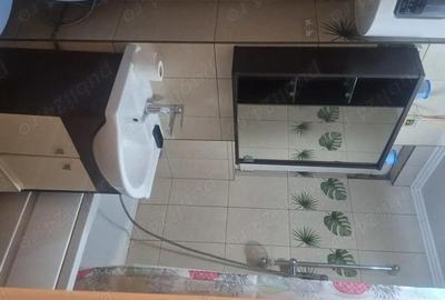 Apartament cu 2 camere decomandat în Eroii Revoluției - 3