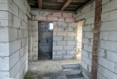 Casă cu 4 camere în Valea Cufundoasă - 4