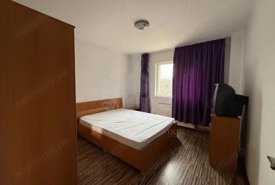 Apartament cu 3 camere semidecomandat în Nord - 11