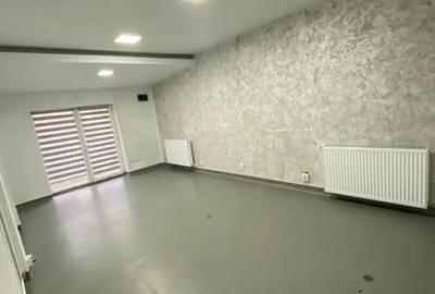 Spațiu comercial, de 98 mp, în 1 Mai - 9