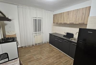 Apartament cu 3 camere semidecomandat în Central - 7