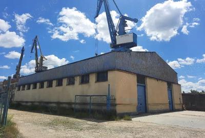Spațiu comercial, de 600 mp, în Zona Liberă - 2