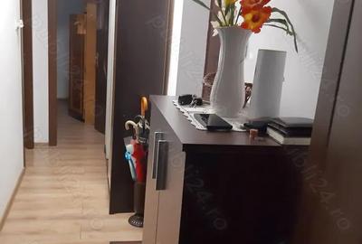 Apartament cu 2 camere decomandat în Bârlad - 3